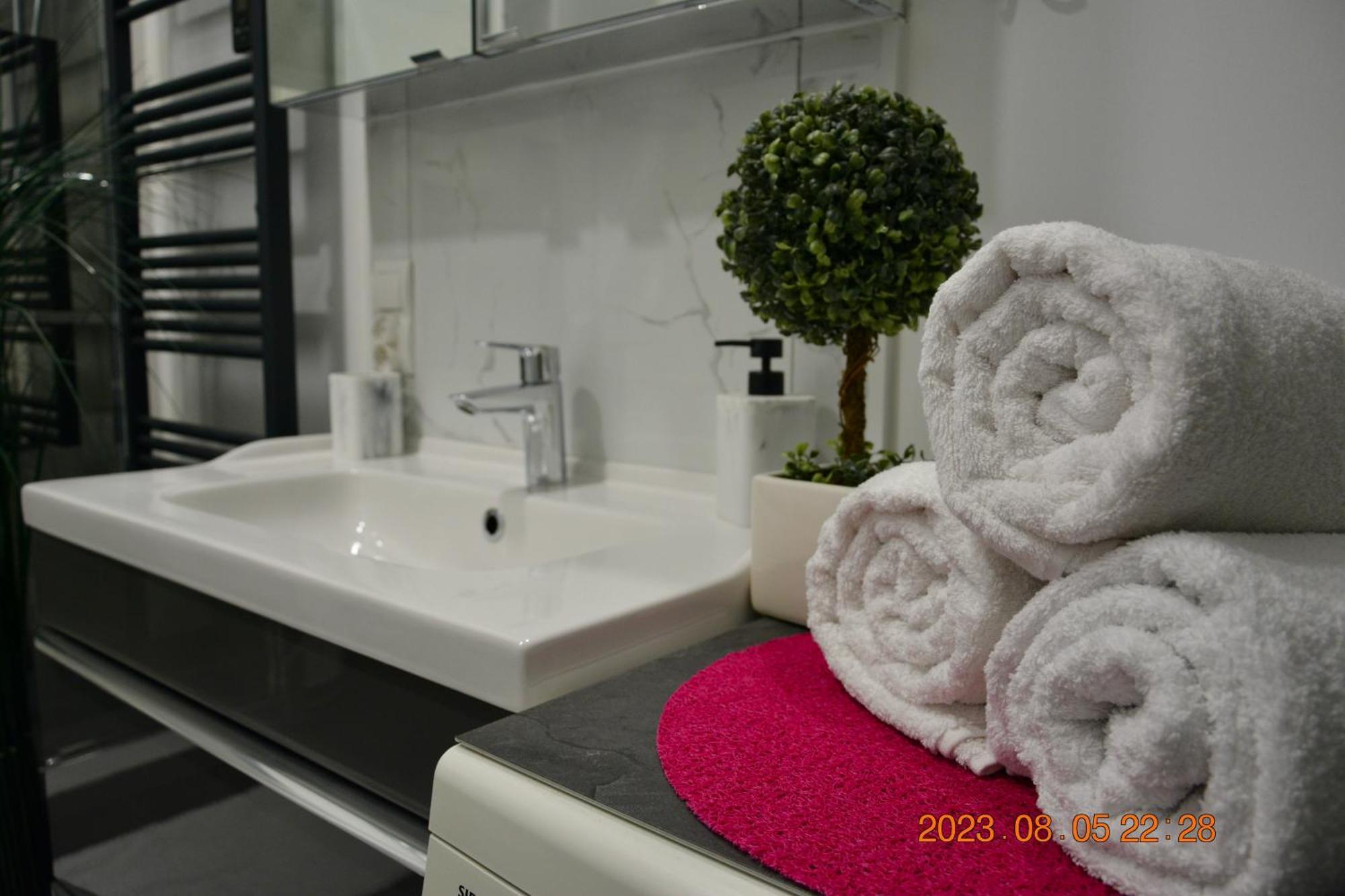Apartment Near Old Town Krakkó Kültér fotó